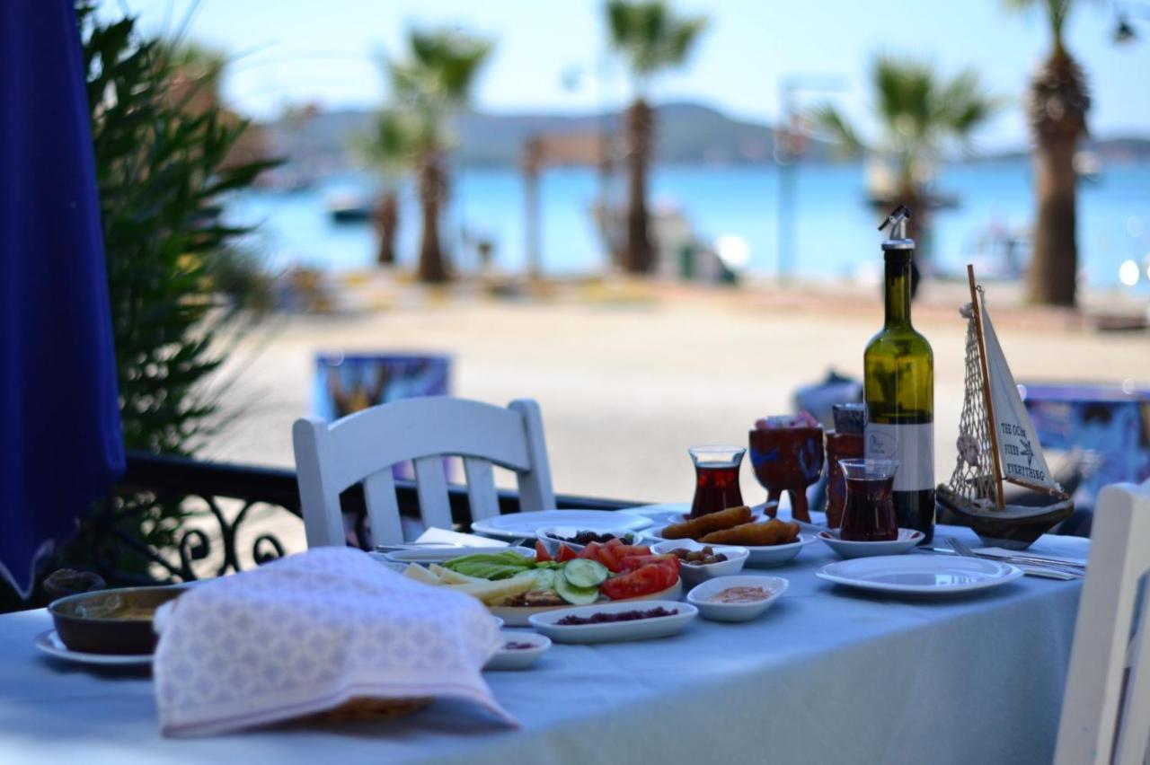 Aliye Hanim Hotel Аявали Екстериор снимка